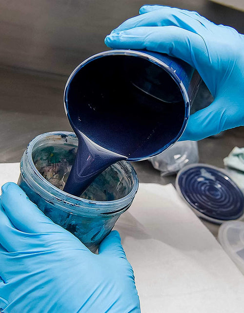 Load image into Gallery viewer, 20 Ounce (600Ml) Disposable Flexible Clear Graduated Plastic Mixing Cups - Box of 50 Cups &amp; 50 Mixing Sticks - Use for Paint, Resin, Epoxy, Art, Kitchen - Measuring Ratios 2-1, 3-1, 4-1, ML
